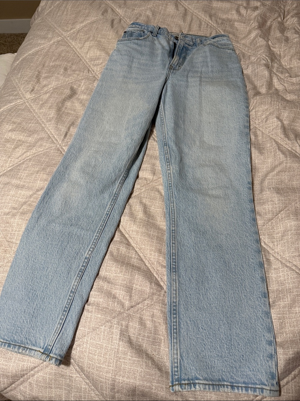 Abercrombie & Fitch Light Wash Straight Leg Jeans